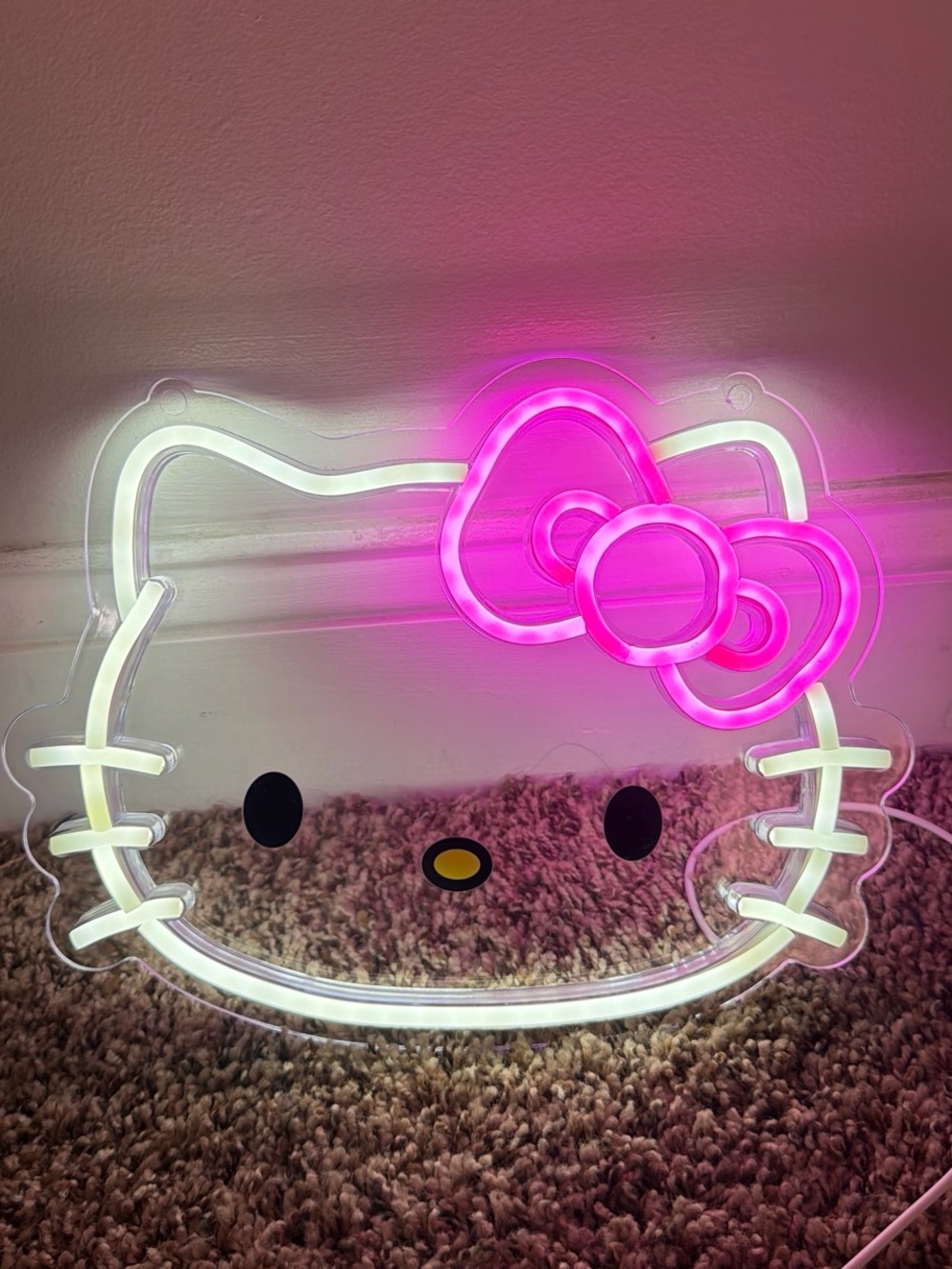 Hello kitty LED Wall Light - Picture 2 of 2